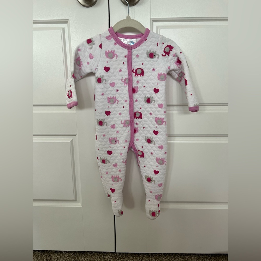 Kidgets Pink and White Baby Outfit size 6/9 mo